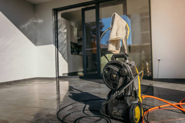 Best Pool Deck Cleaning  in Friona, TX